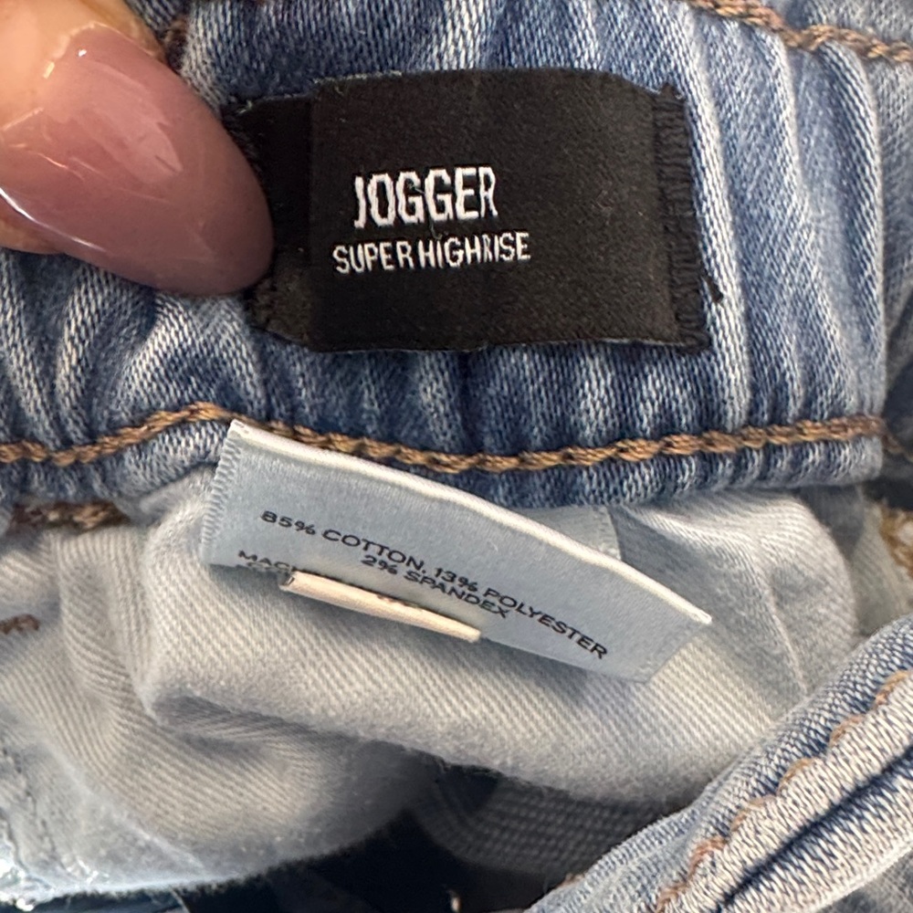 Express Super High Rise Jogger Jeans Light Wash Denim Paperbag Waist Fit sz 0 - Picture 9 of 11